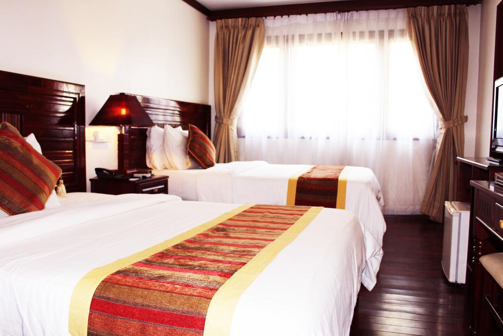 Paradise Angkor Villa Hotel Сиемрип Экстерьер фото