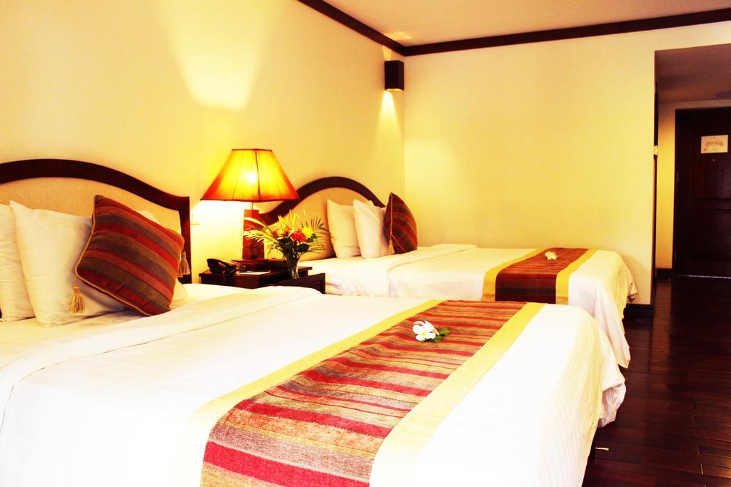 Paradise Angkor Villa Hotel Сиемрип Экстерьер фото