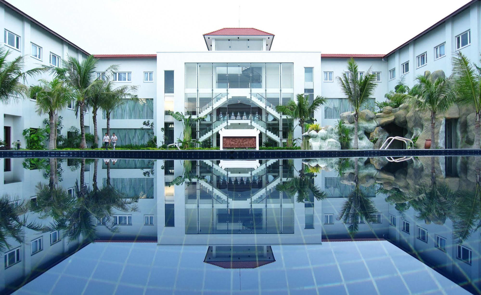 Paradise Angkor Villa Hotel Сиемрип Экстерьер фото